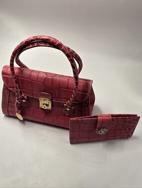 Dooney & Bourke Italian Leather Croc Embossd Rare Satchel Made in Italy w Wallet